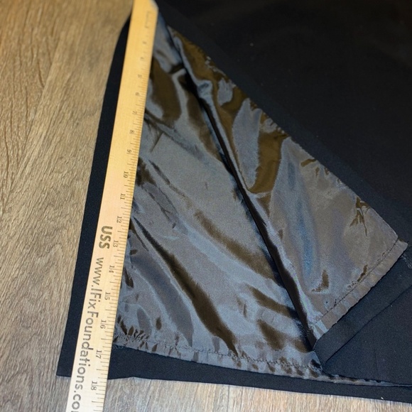 Michele size 8 ladies black skirt with belt loops - Picture 8 of 9